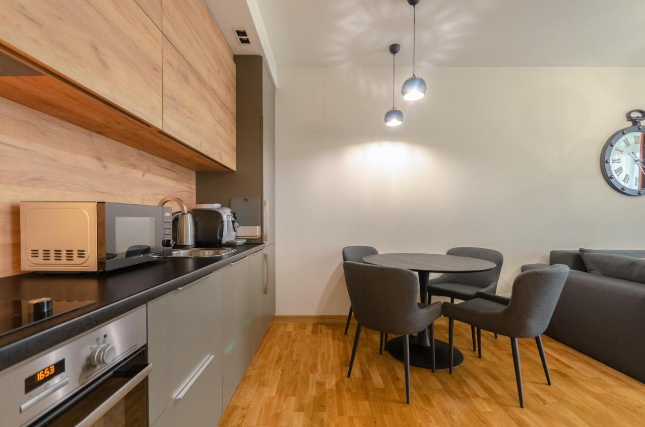 Petrovdom 408-467-471-277-377 In Central Park Cozy Apartments Kiev Exterior foto