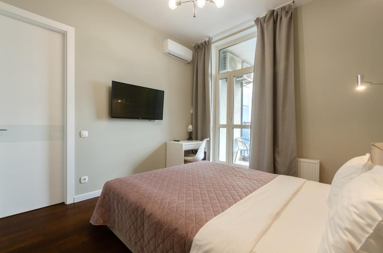Petrovdom 408-467-471-277-377 In Central Park Cozy Apartments Kiev Exterior foto